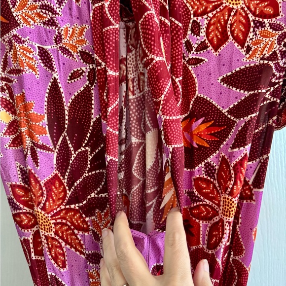 Farm Rio NWT's floral Women's Dress with belt and beading Perfect for spring! - Picture 5 of 11